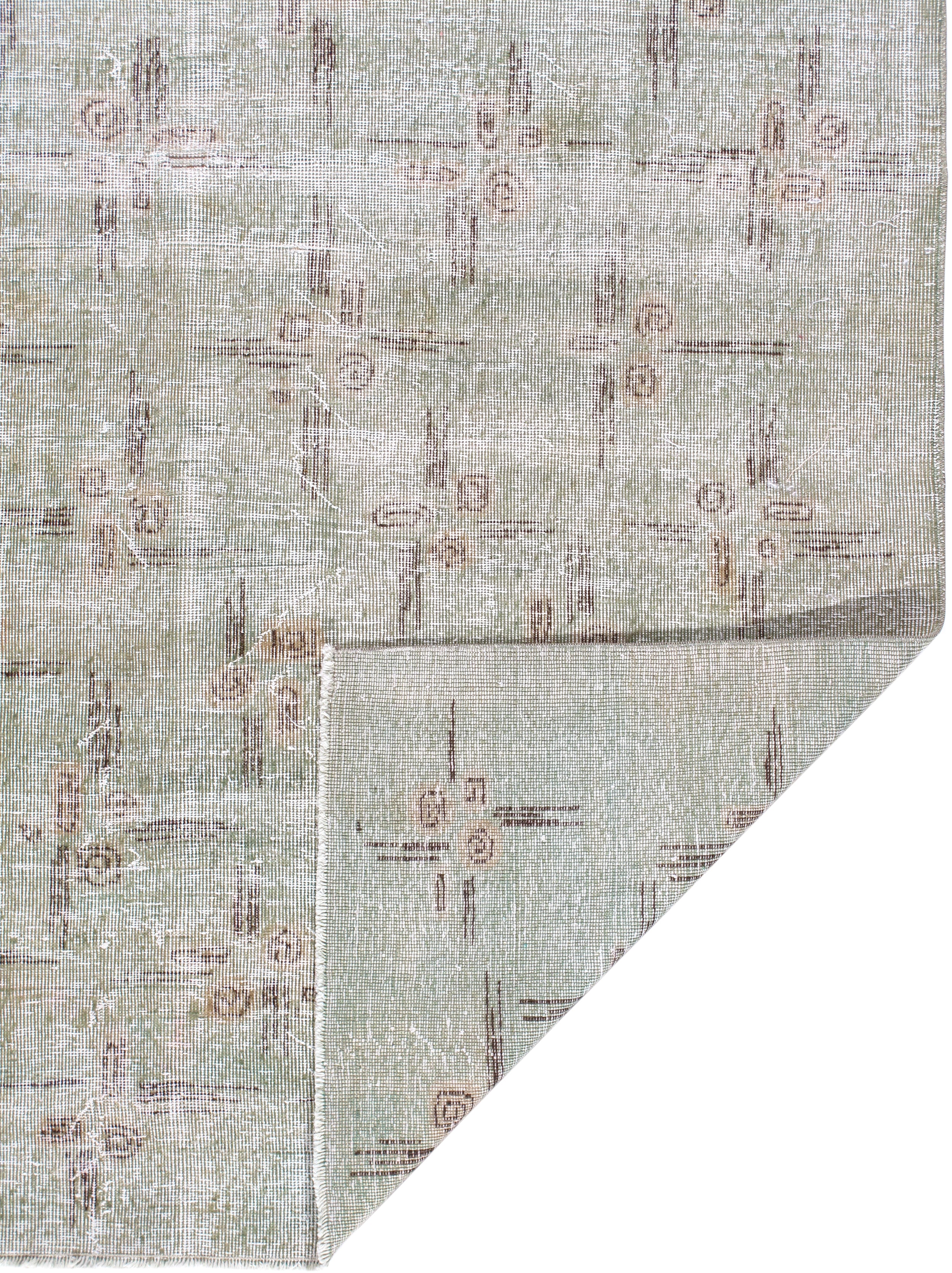 Handwoven Textural Stripe Rug in Soft Neutral Tones