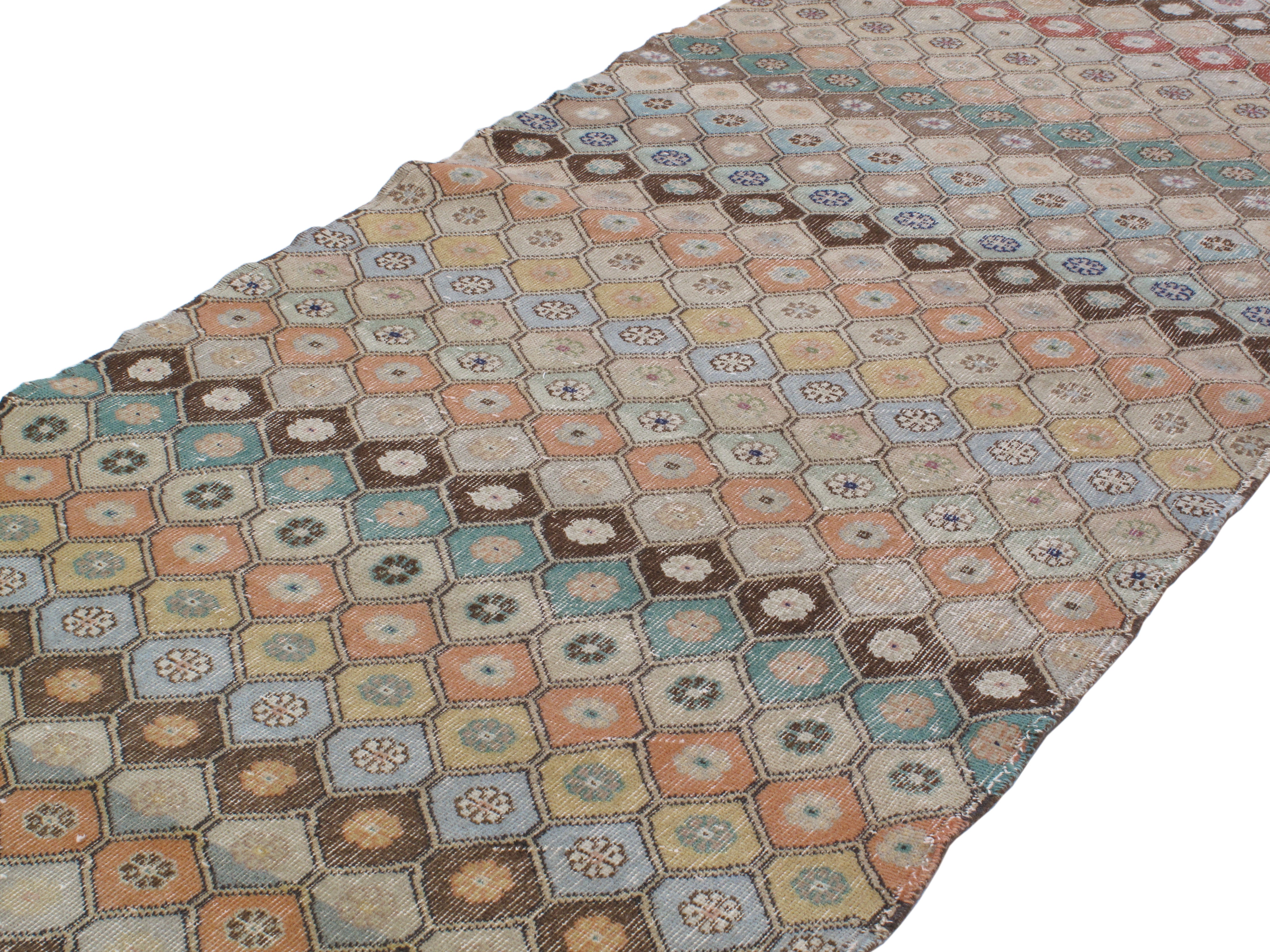 Vintage Multicolor Diamond Flatweave Rug