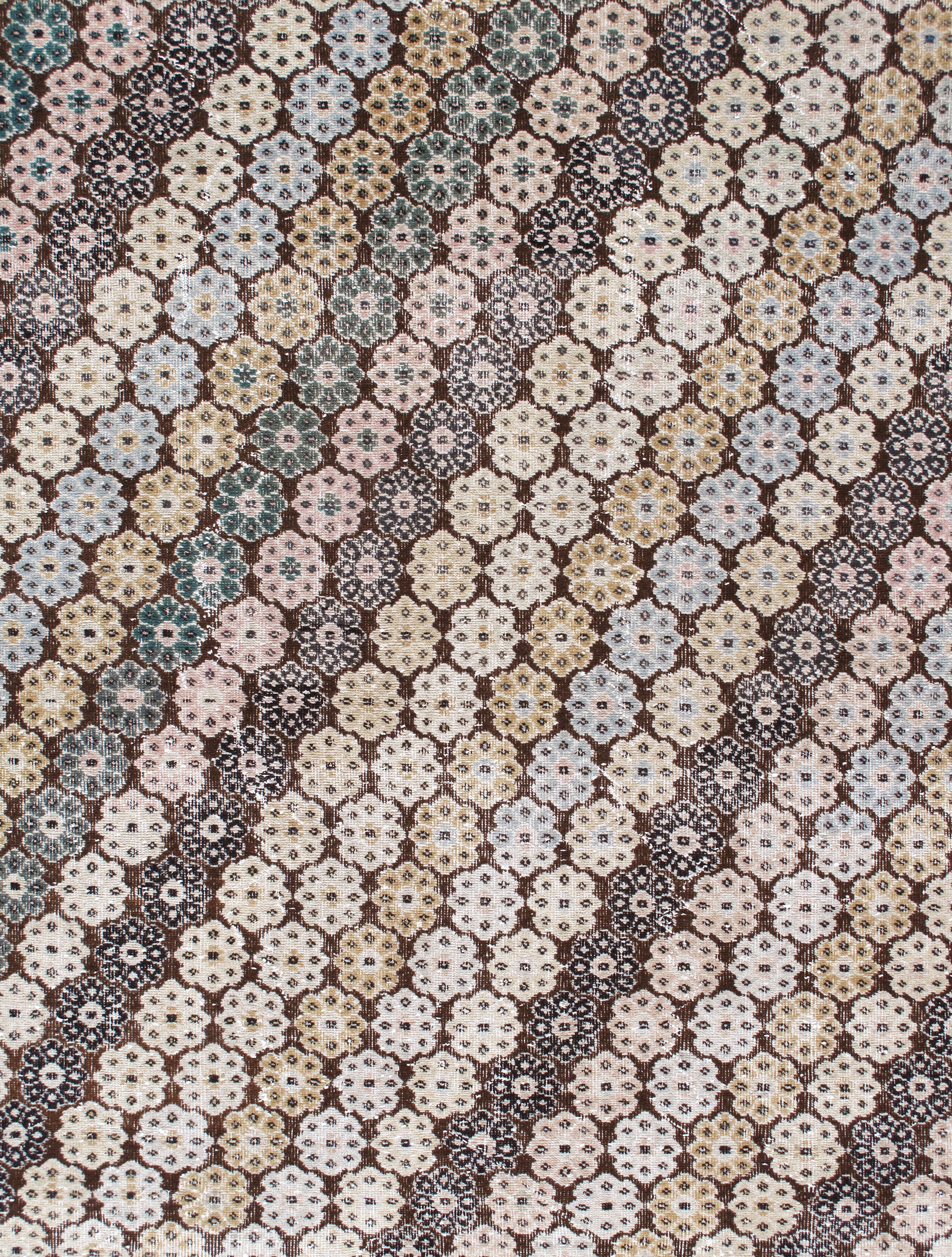 Vintage Floral Medallion Flatweave Rug in Soft Pastels