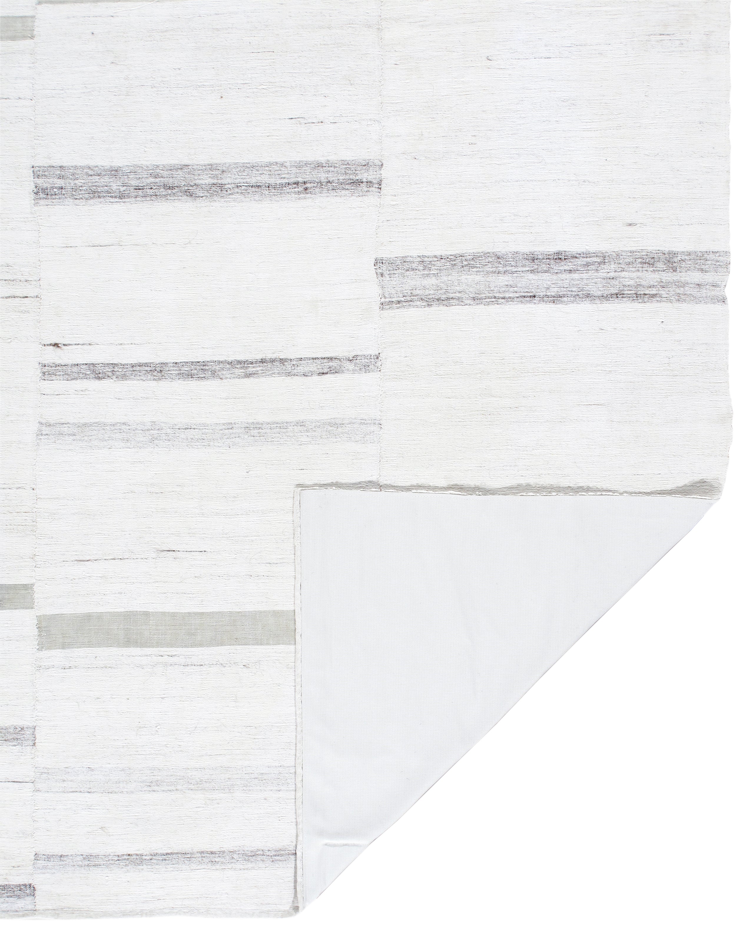 Contemporary Ivory Flatweave Rug with Minimal Linear Accents