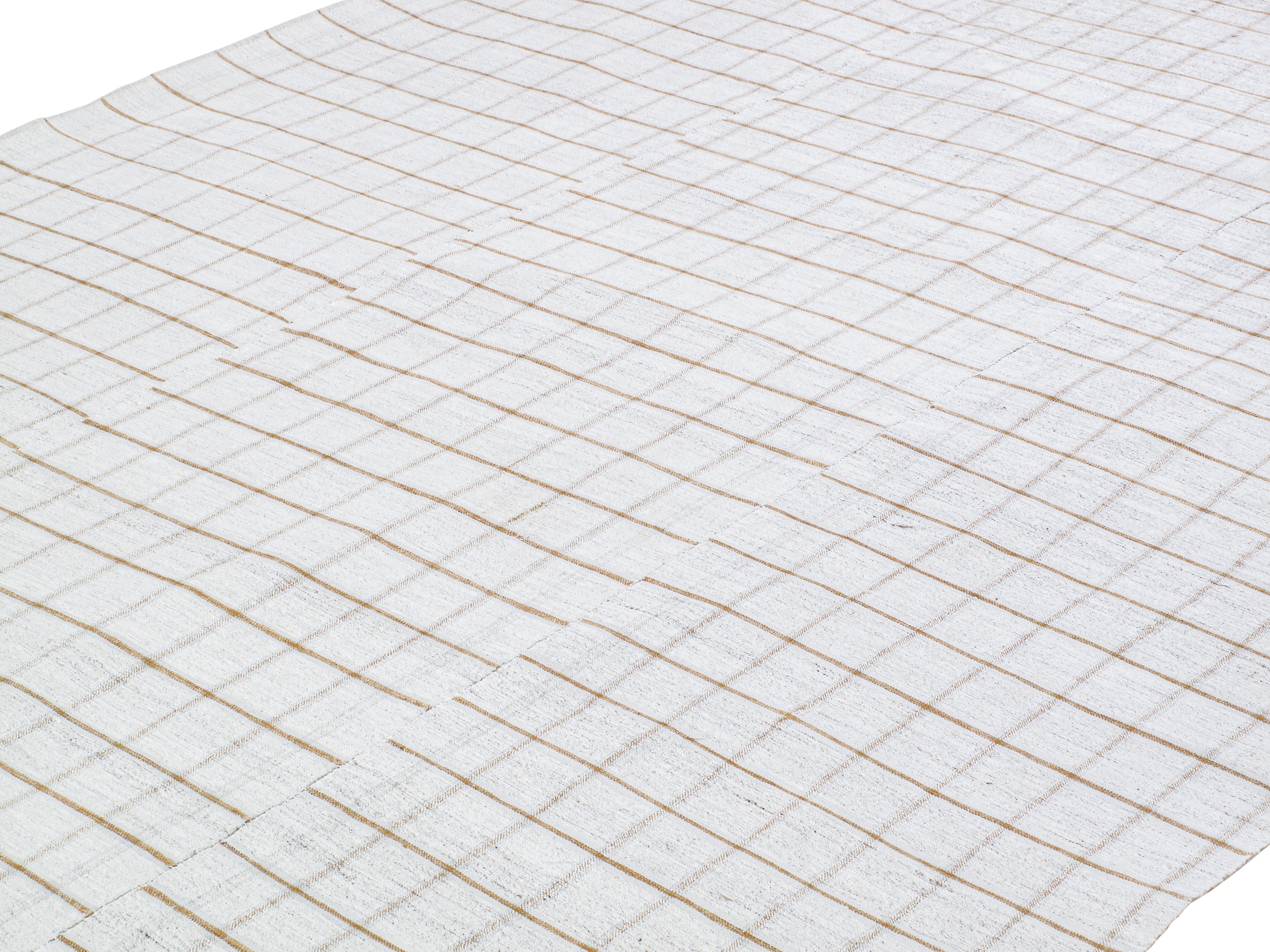 Modern Ivory Flatweave Rug with Warm Grid Pattern