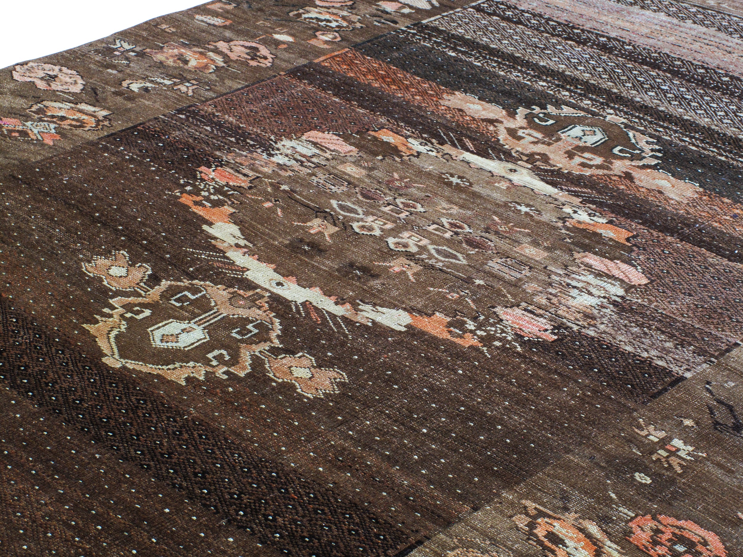 Antique-Inspired Brown Flatweave Rug with Floral Medallion Border