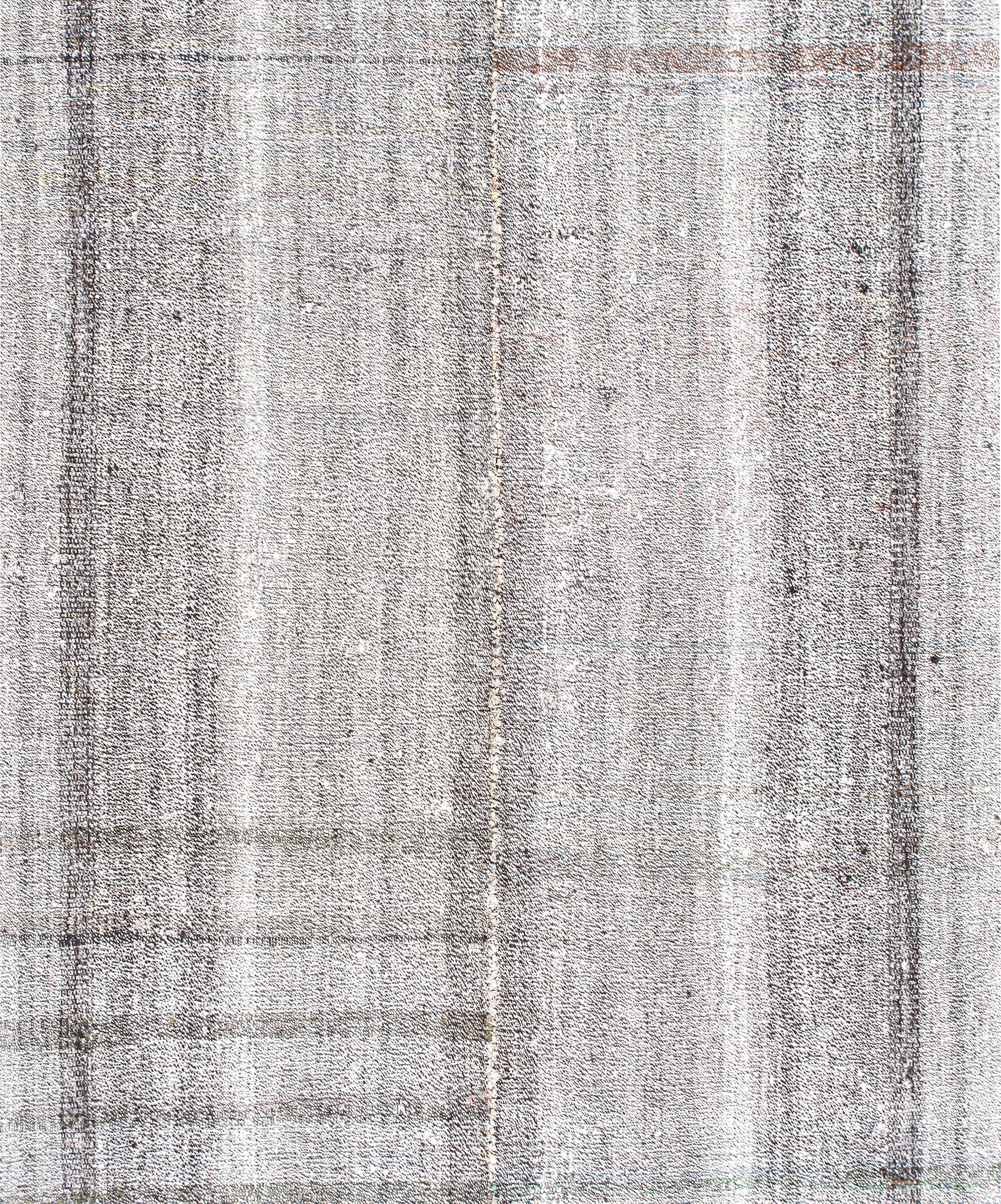 Gray Flatweave Rug with Faded Checkered Grid Pattern