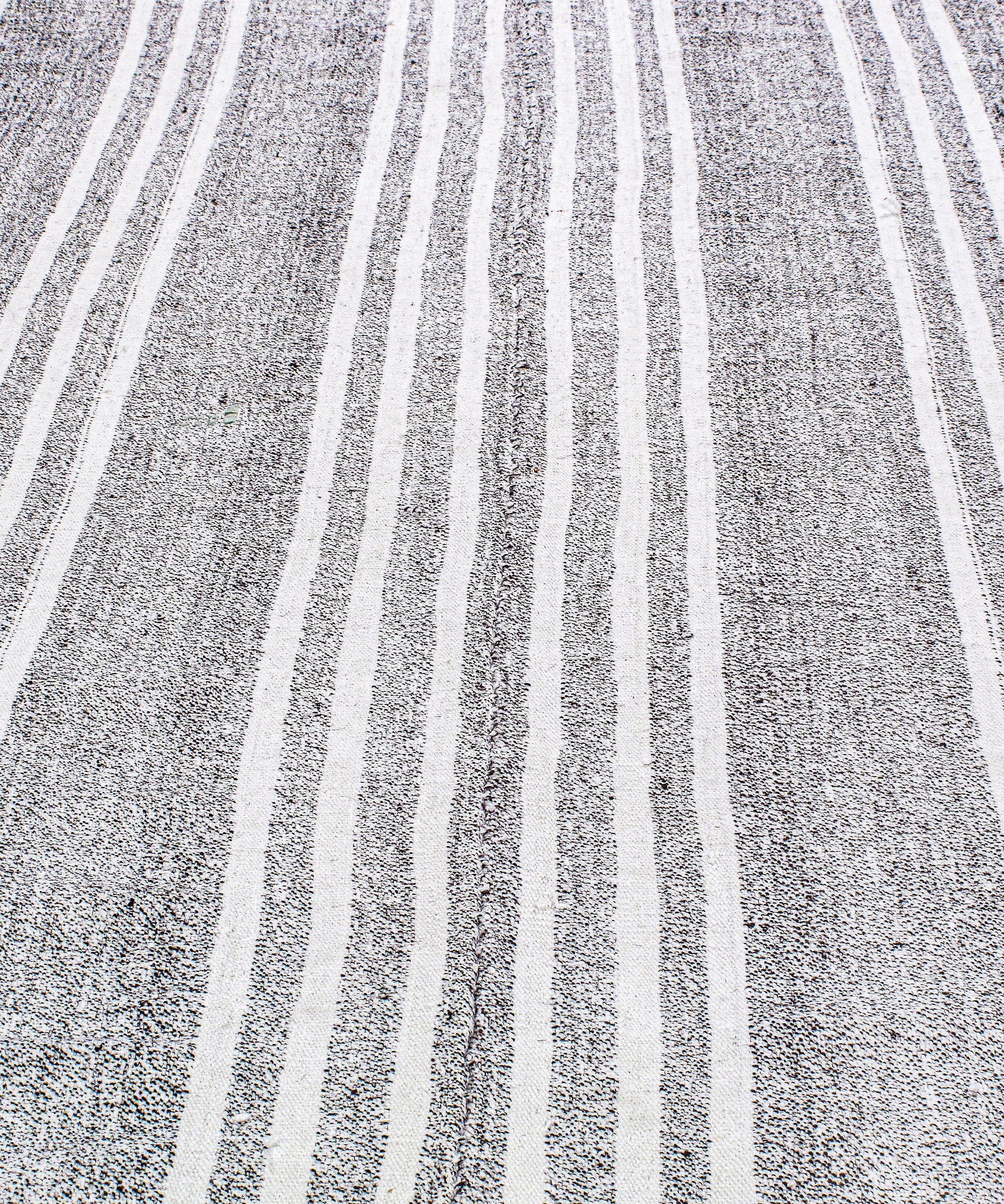 Monochrome Flatweave Rug with Bold Ivory Stripe Detailing