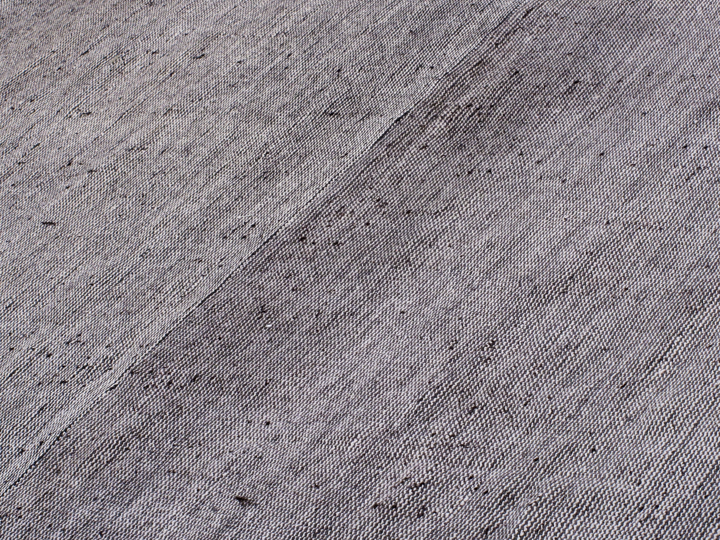 Charcoal & Silver Ripple Flatweave Rug