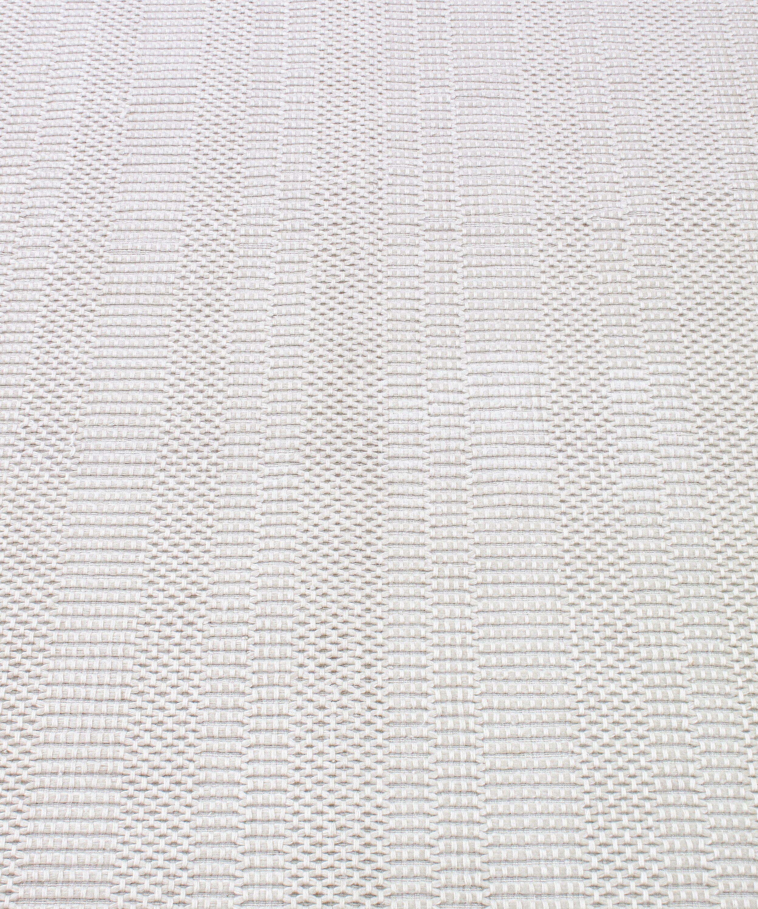 Minimalist Ivory Flatweave with Subtle Horizontal Texture