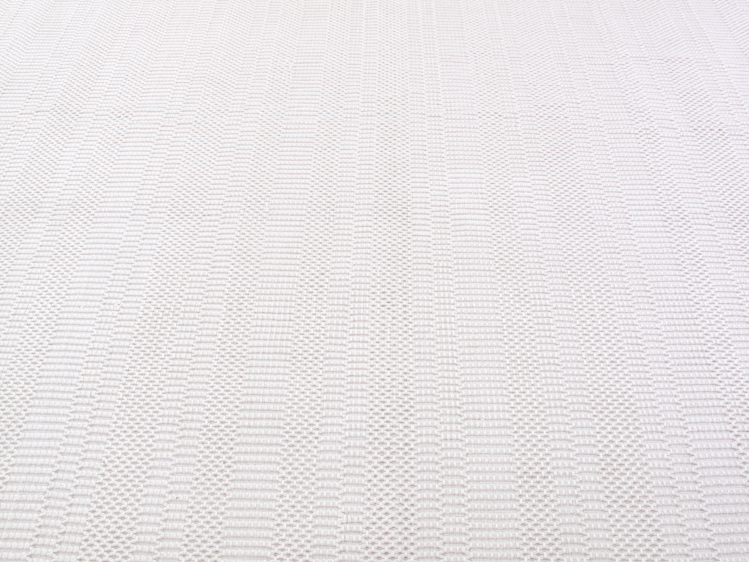 Minimalist Ivory Flatweave with Subtle Horizontal Texture