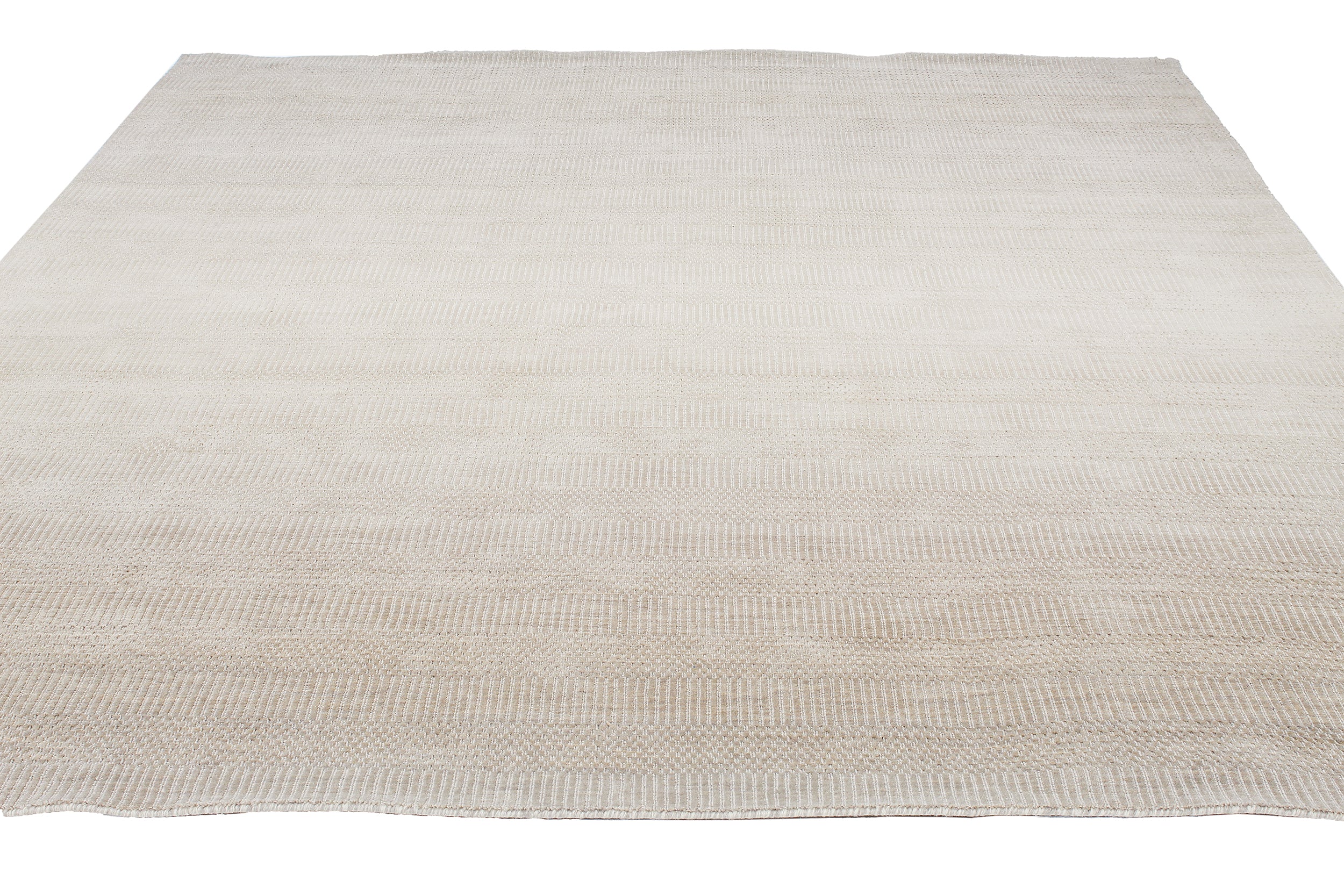 Ombre Ivory Flatweave with Subtle Gradient Striping