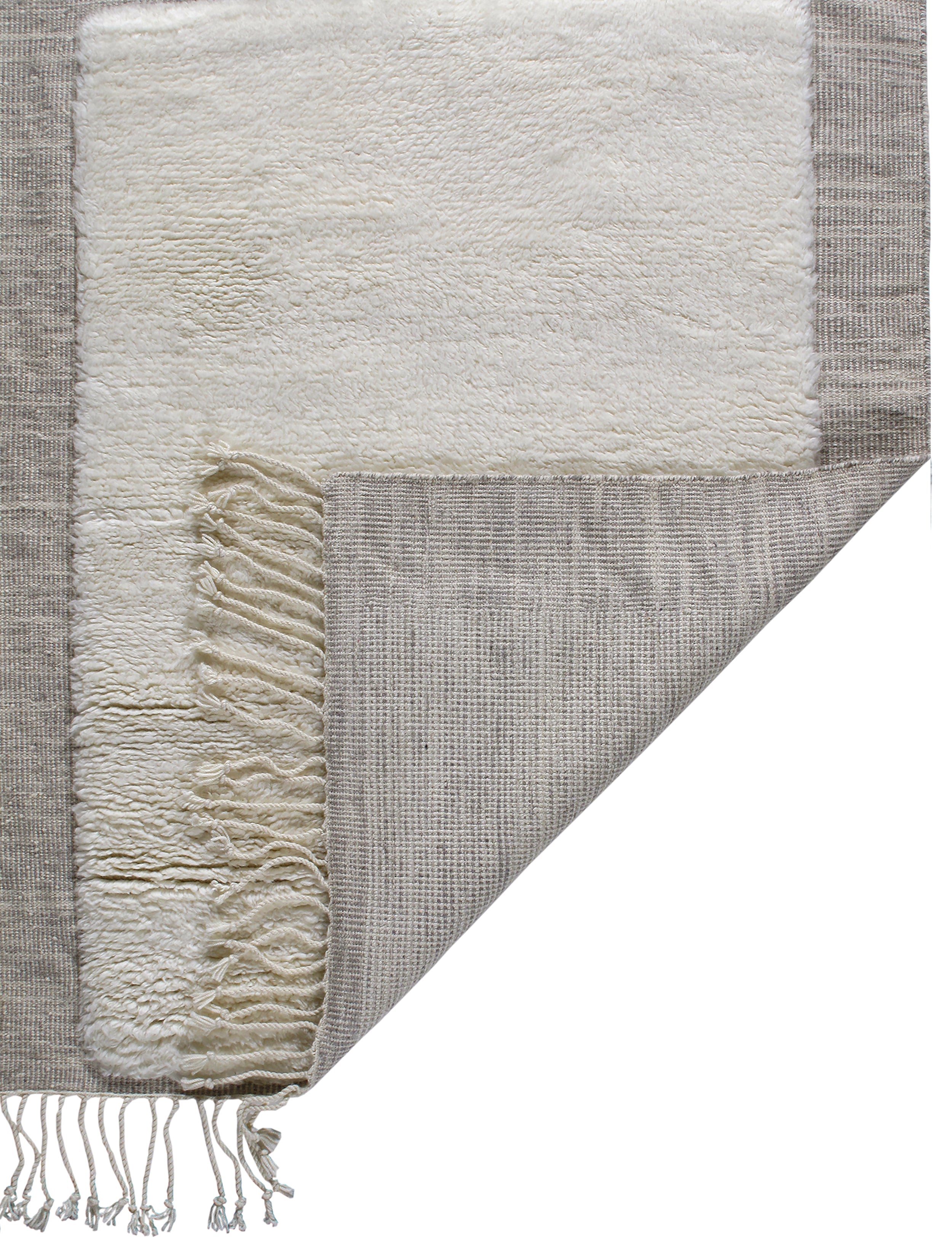 Textured Grid Wool Rug in Ivory and Taupe with Fringe Detail