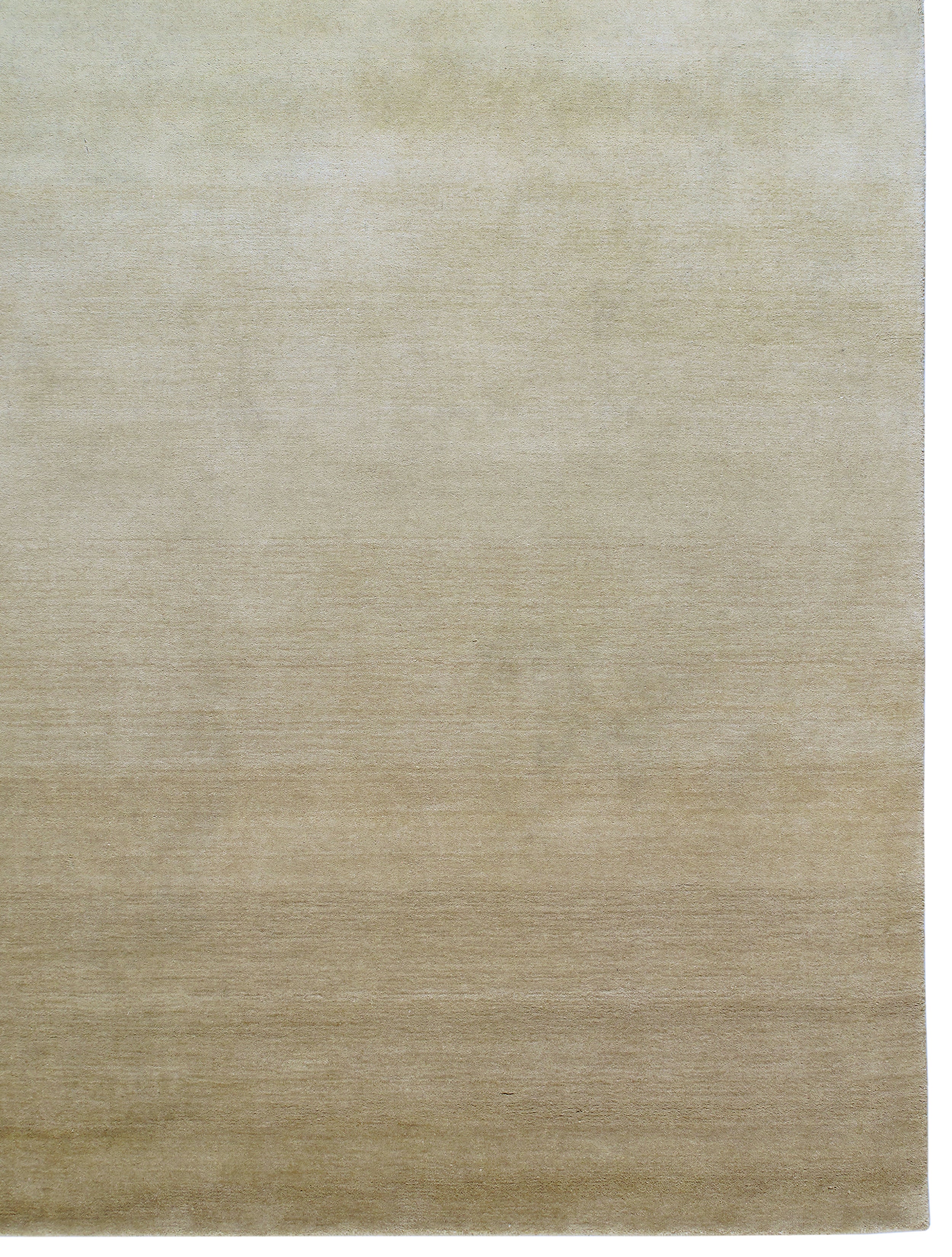 Subtle Gradient Wool Rug in Sandstone and Warm Ivory