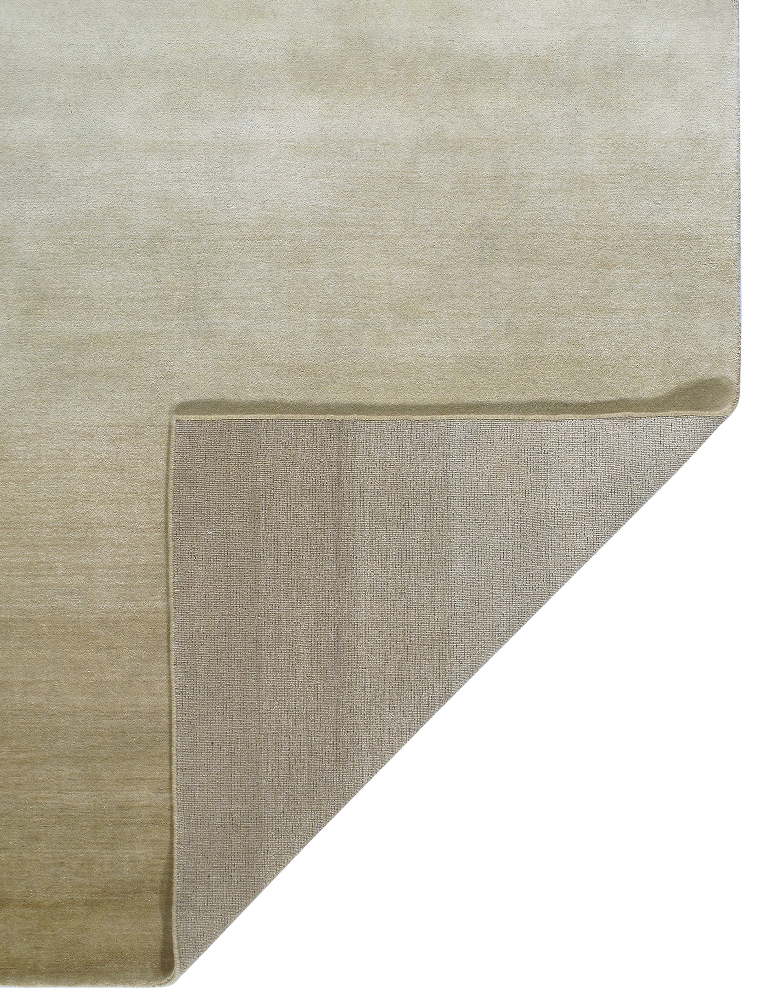 Subtle Gradient Wool Rug in Sandstone and Warm Ivory