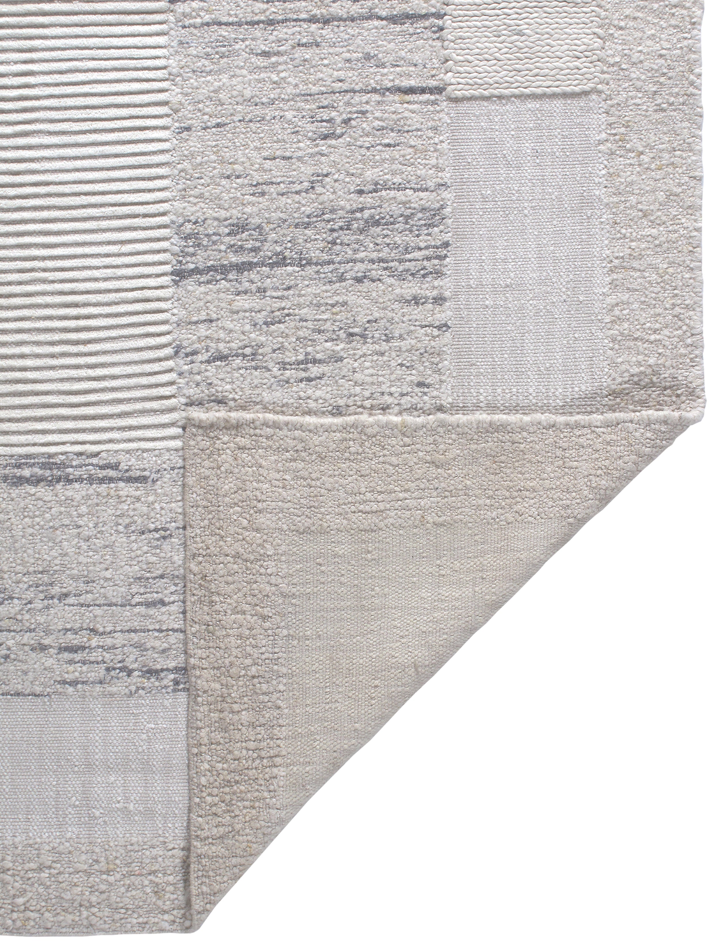 Contemporary Framed Wool Rug in Frosted Grey and Cloud White