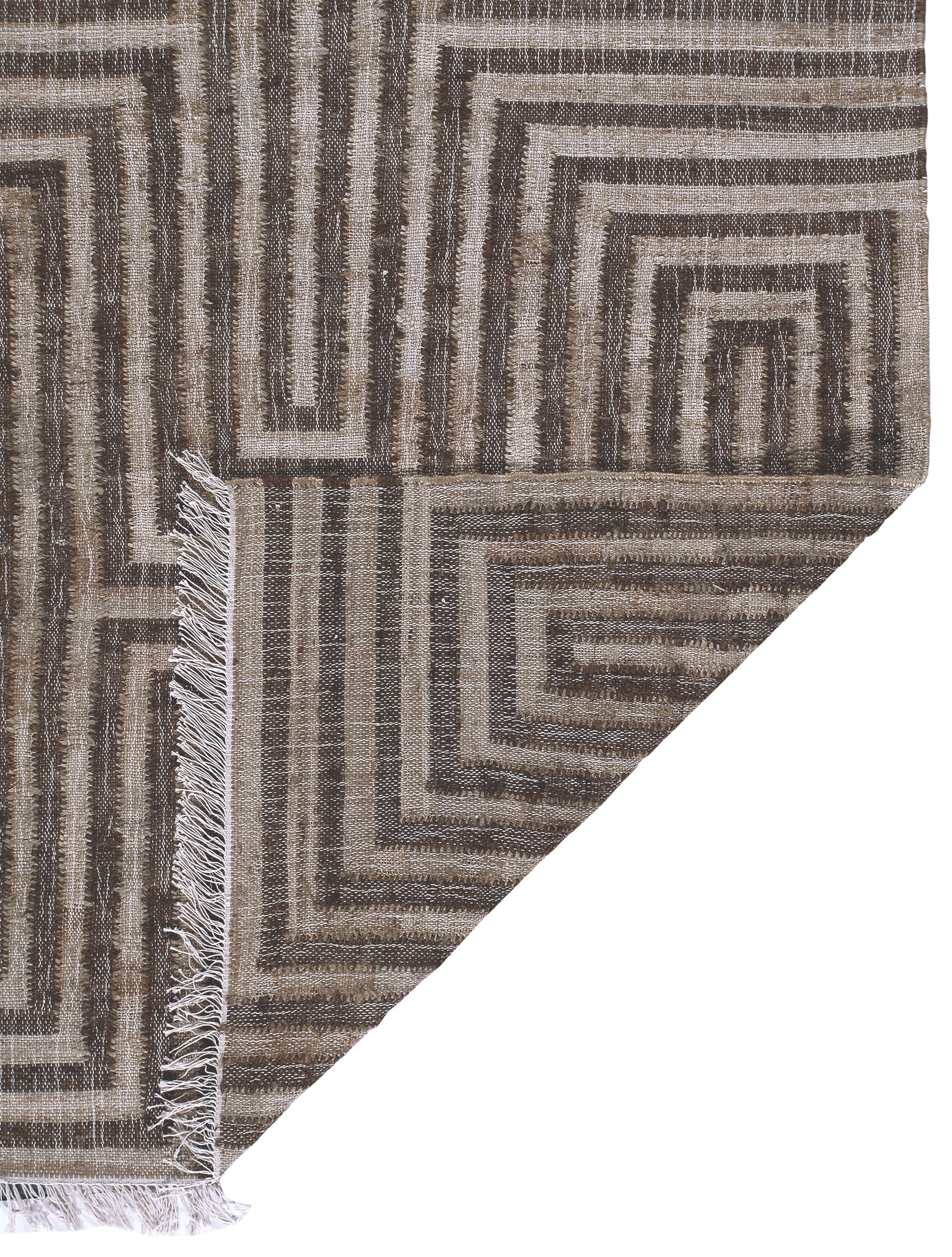 Bold Geometric Wool Rug in Chestnut and Ivory with Maze-Inspired Pattern