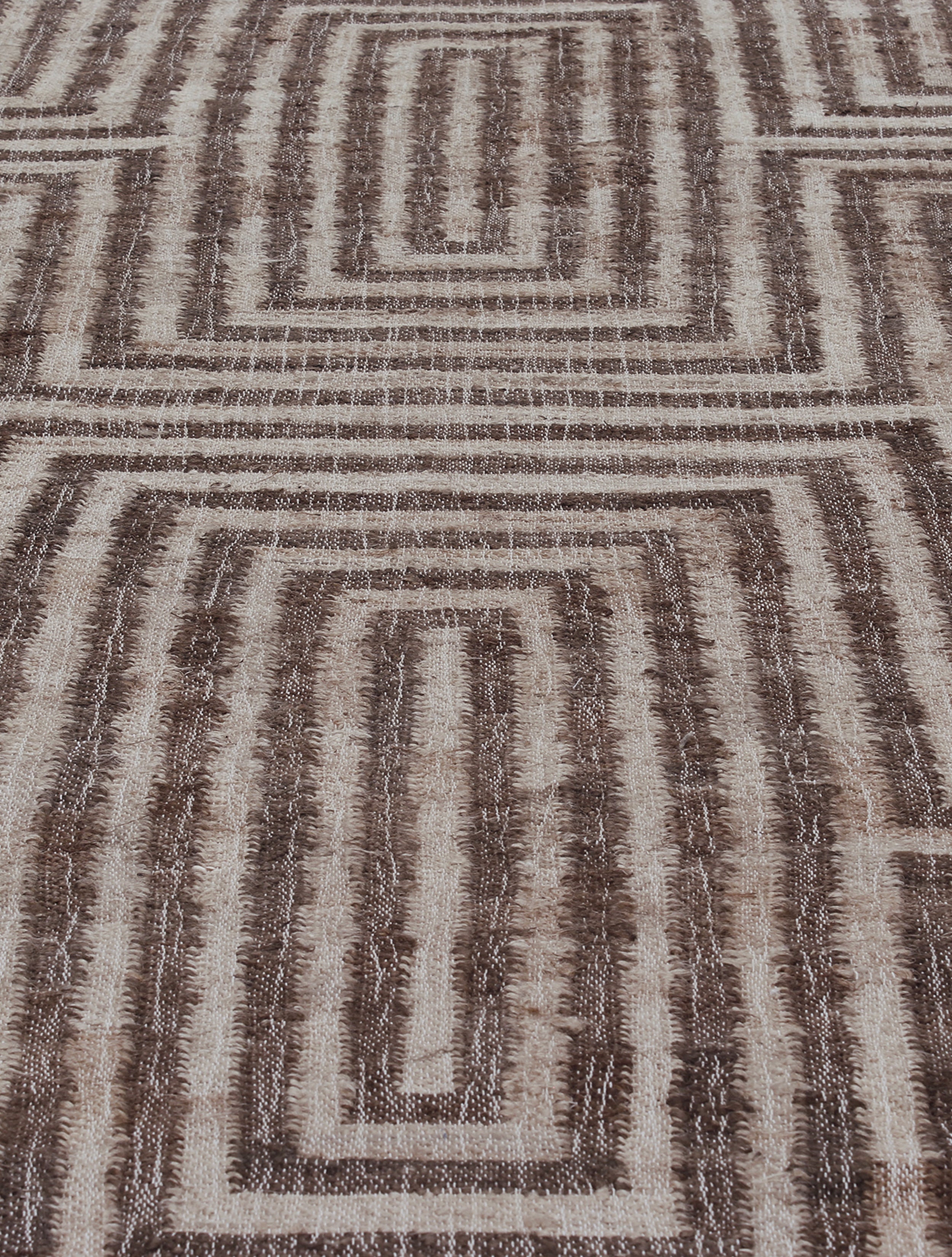 Bold Geometric Wool Rug in Chestnut and Ivory with Maze-Inspired Pattern