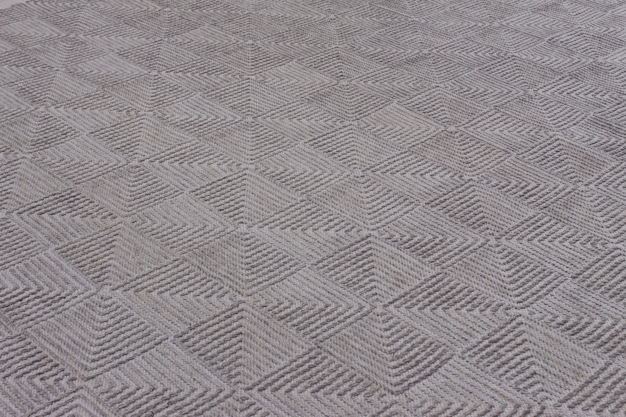 Geometric Wool Rug in Slate Grey with Embossed Spiral Square Pattern