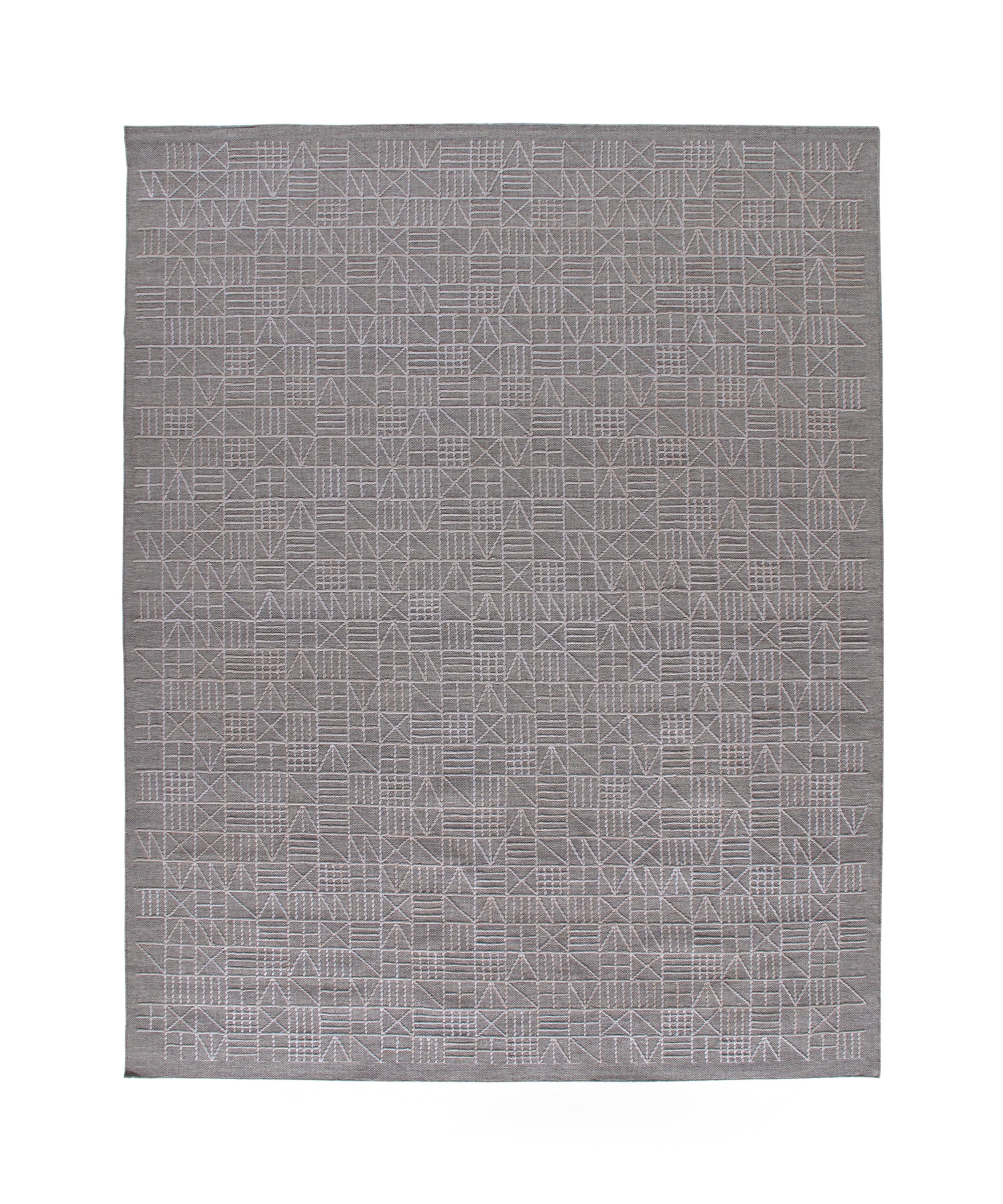 Contemporary Geometric Wool Rug in Graphite Grey with Etched Grid Motif