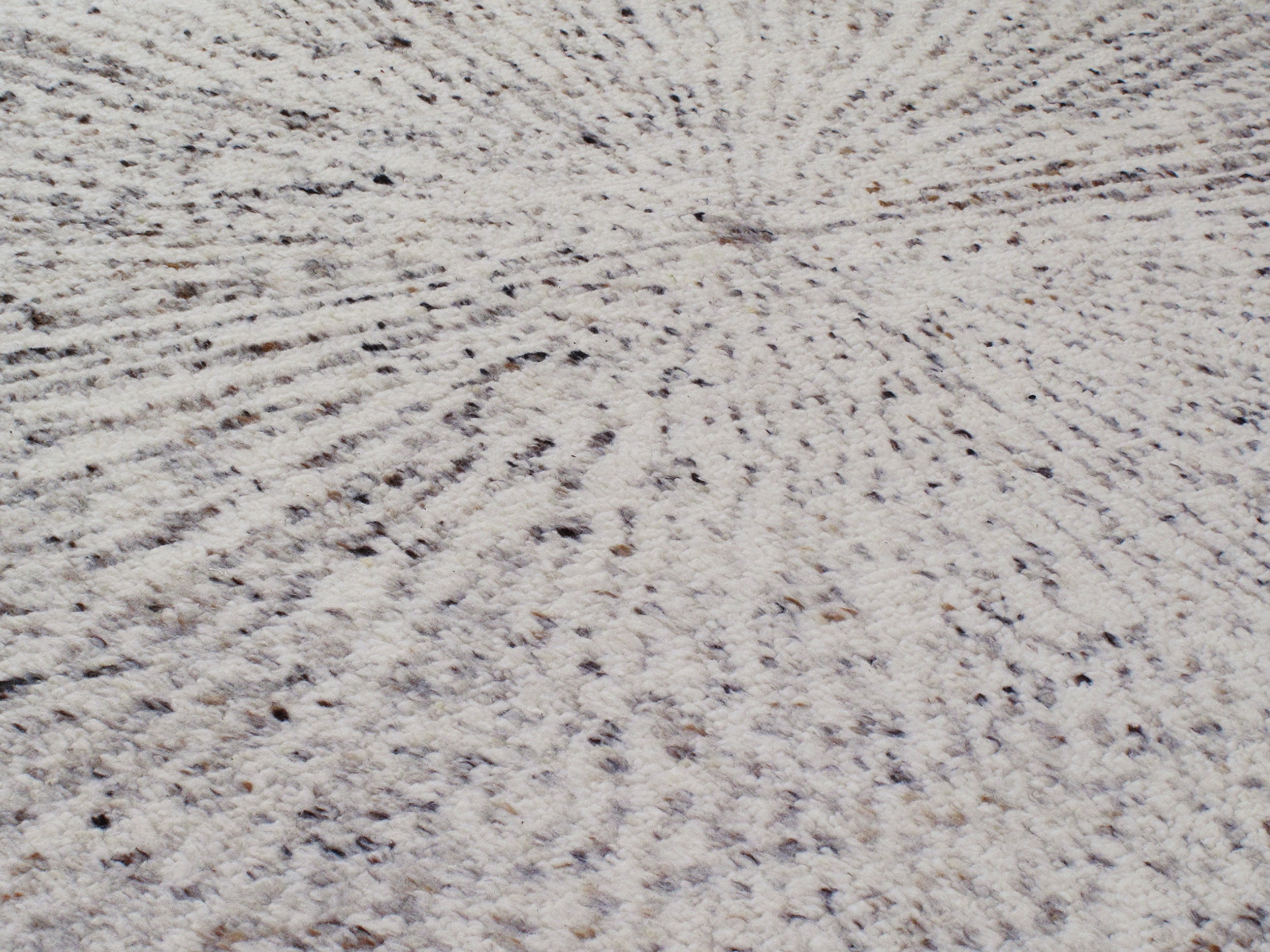 Radiating Wool Rug in Grey and Ivory with Starburst Texture