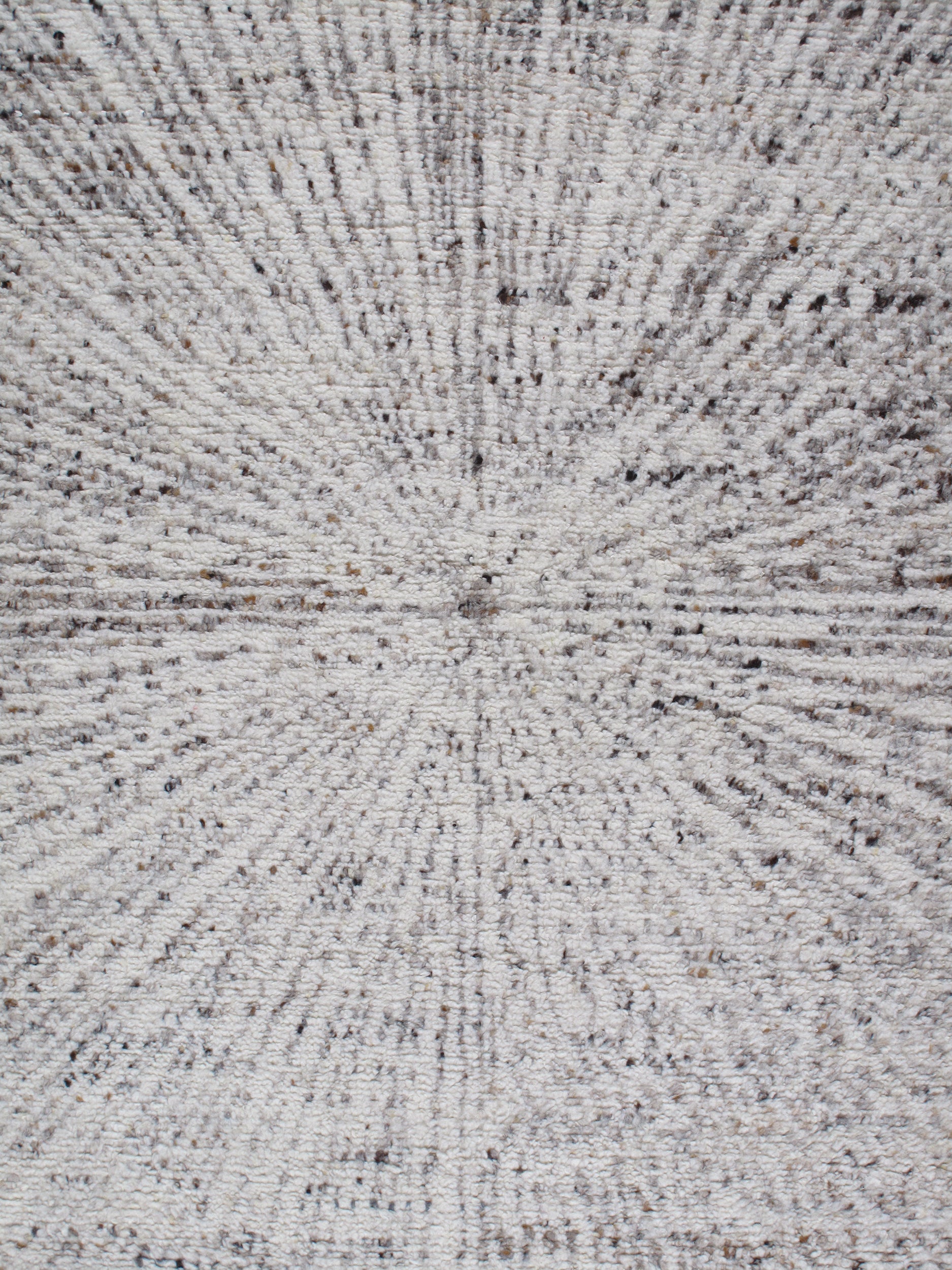 Radiating Wool Rug in Grey and Ivory with Starburst Texture