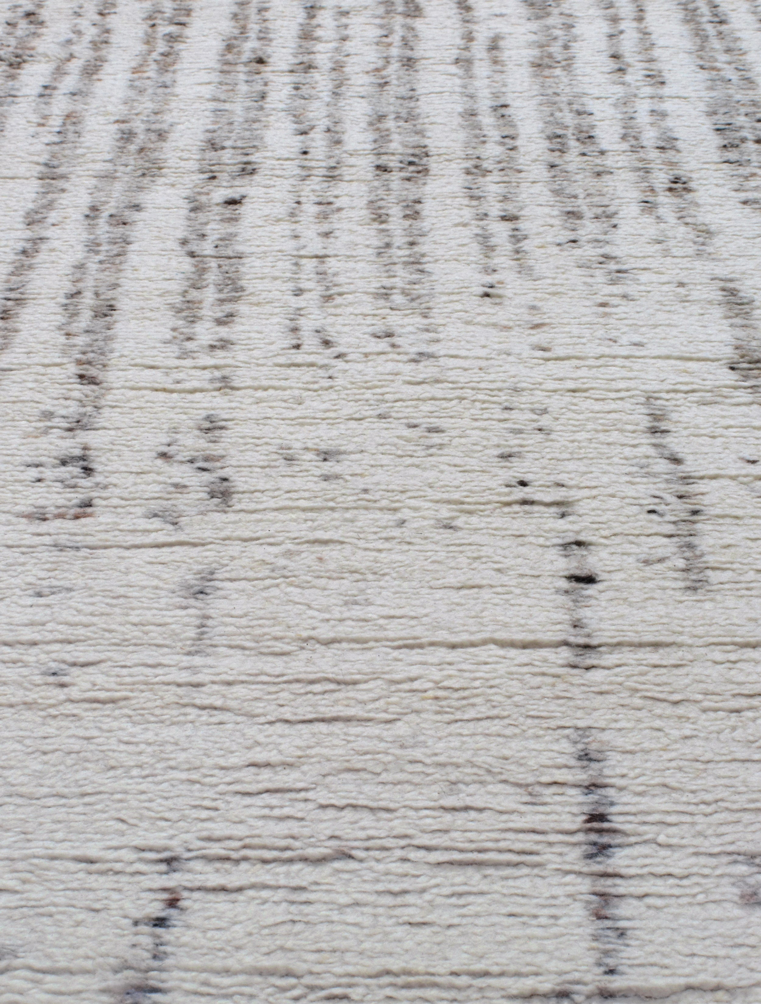 Abstract Linear Wool Rug in Ivory with Charcoal Textured Accents