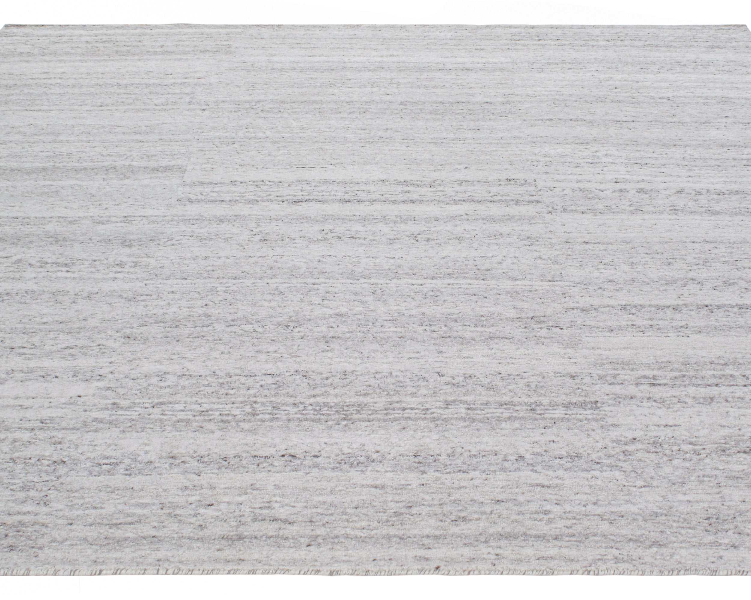 Minimalist Modern Rug in Heathered Silver-Grey