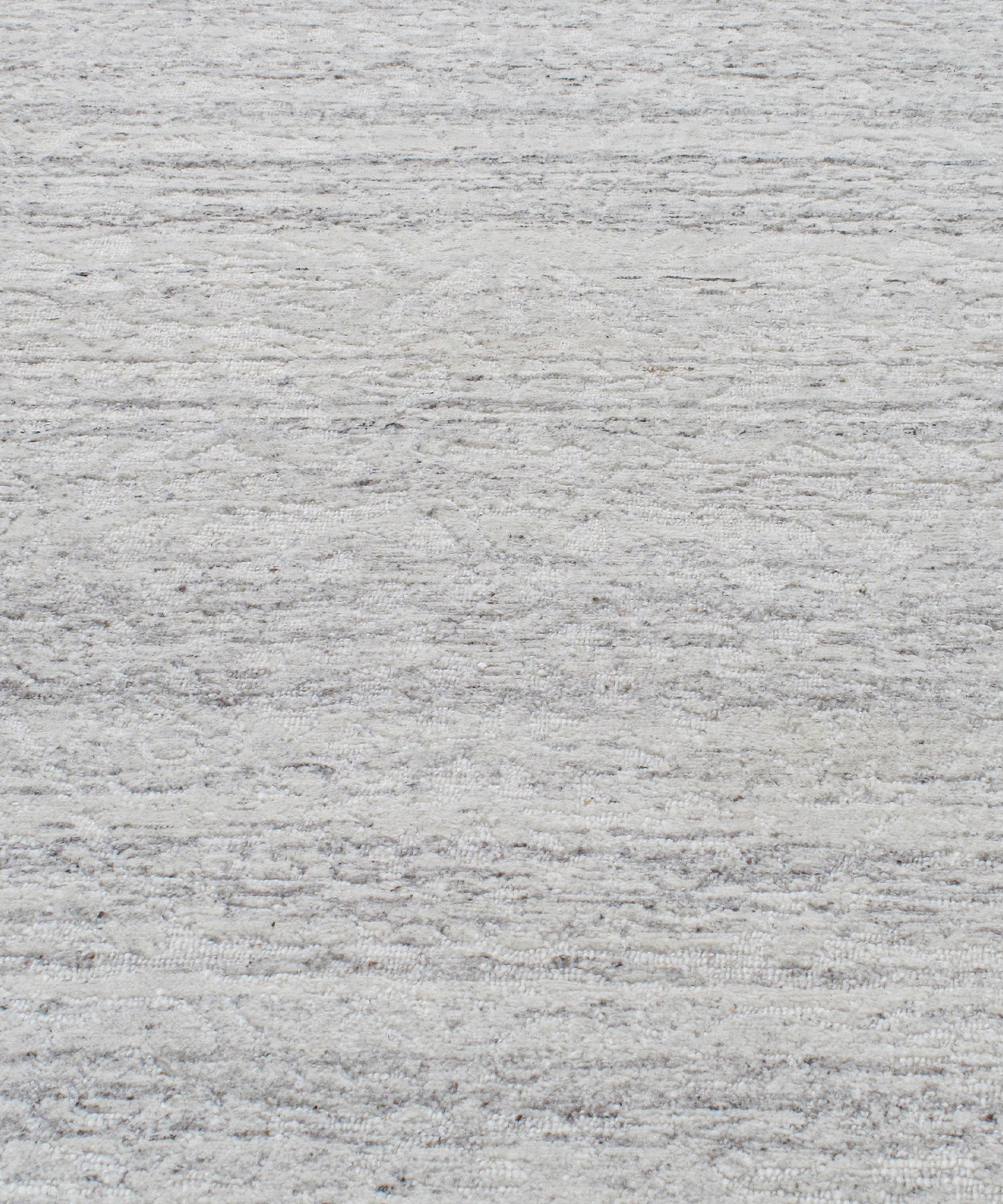 Minimalist Modern Rug in Heathered Silver-Grey