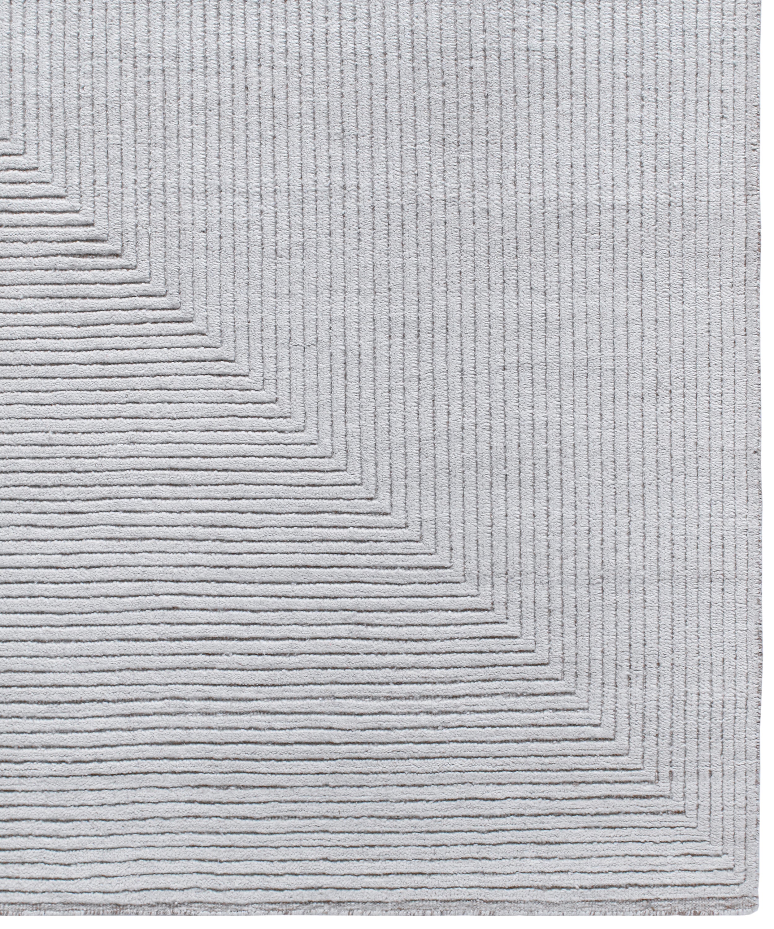 Minimalist Geometric Rug in Cool Silver and Graphite