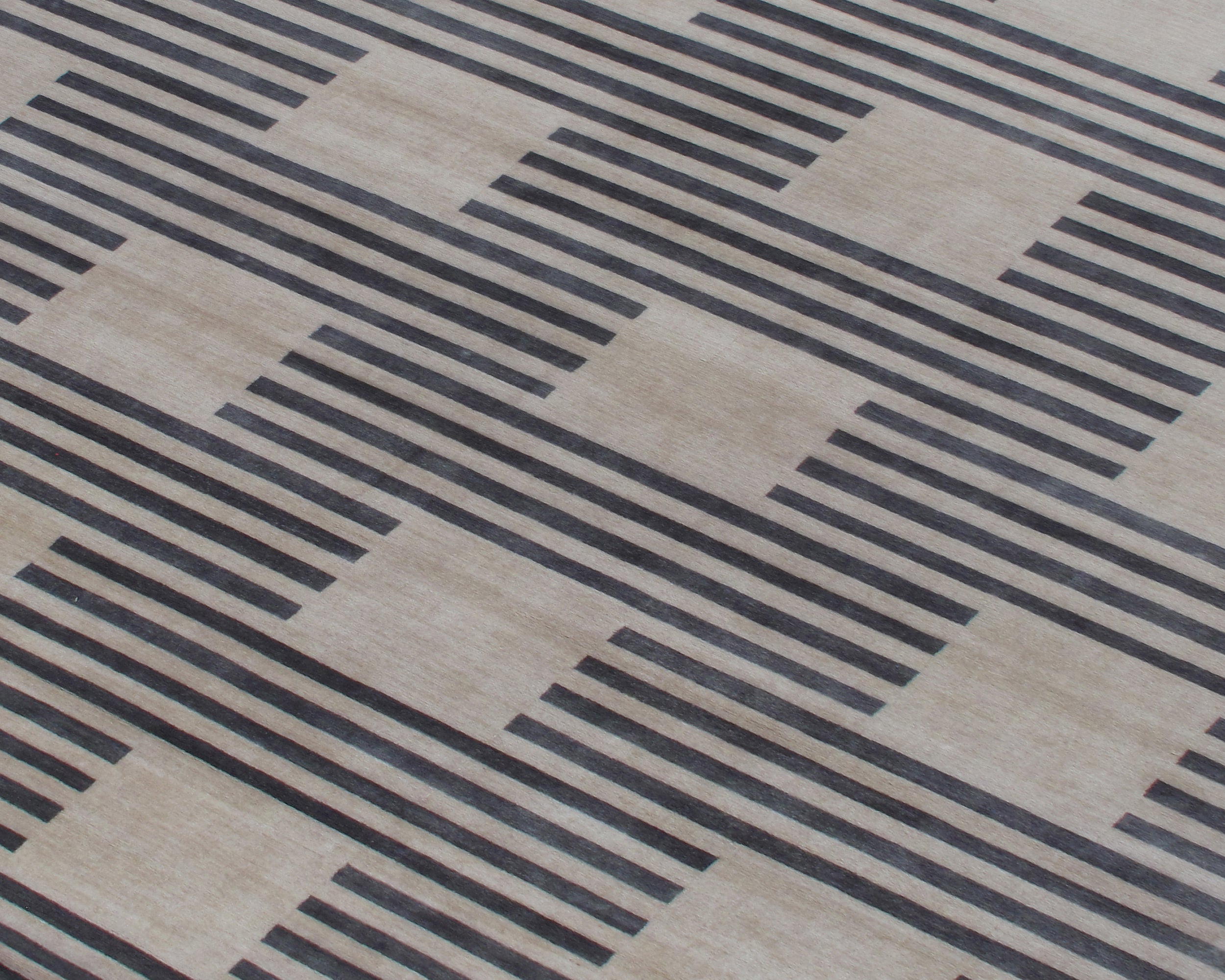 Modern Flat-Weave Rug with Taupe and Charcoal Striped Grid Pattern