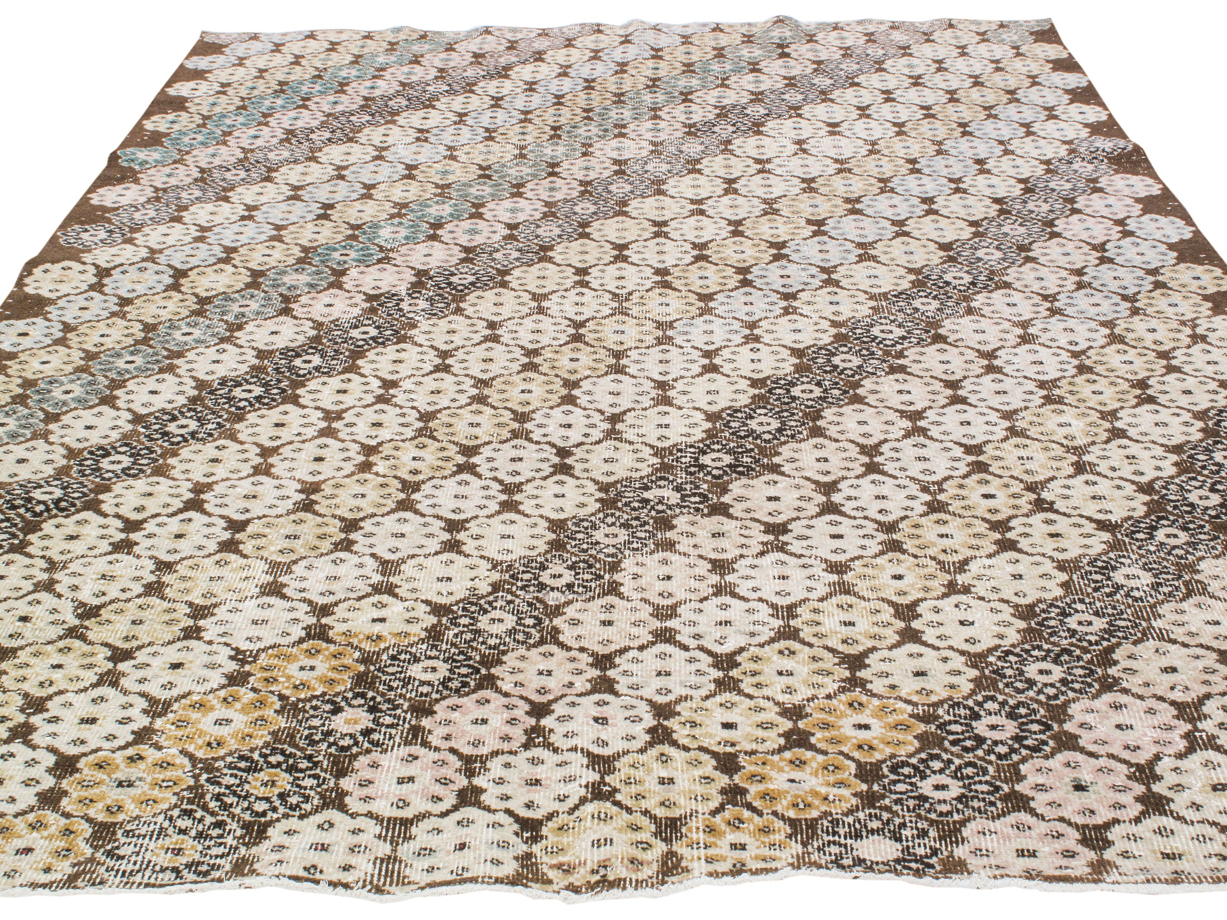Vintage Floral Medallion Flatweave Rug in Soft Pastels