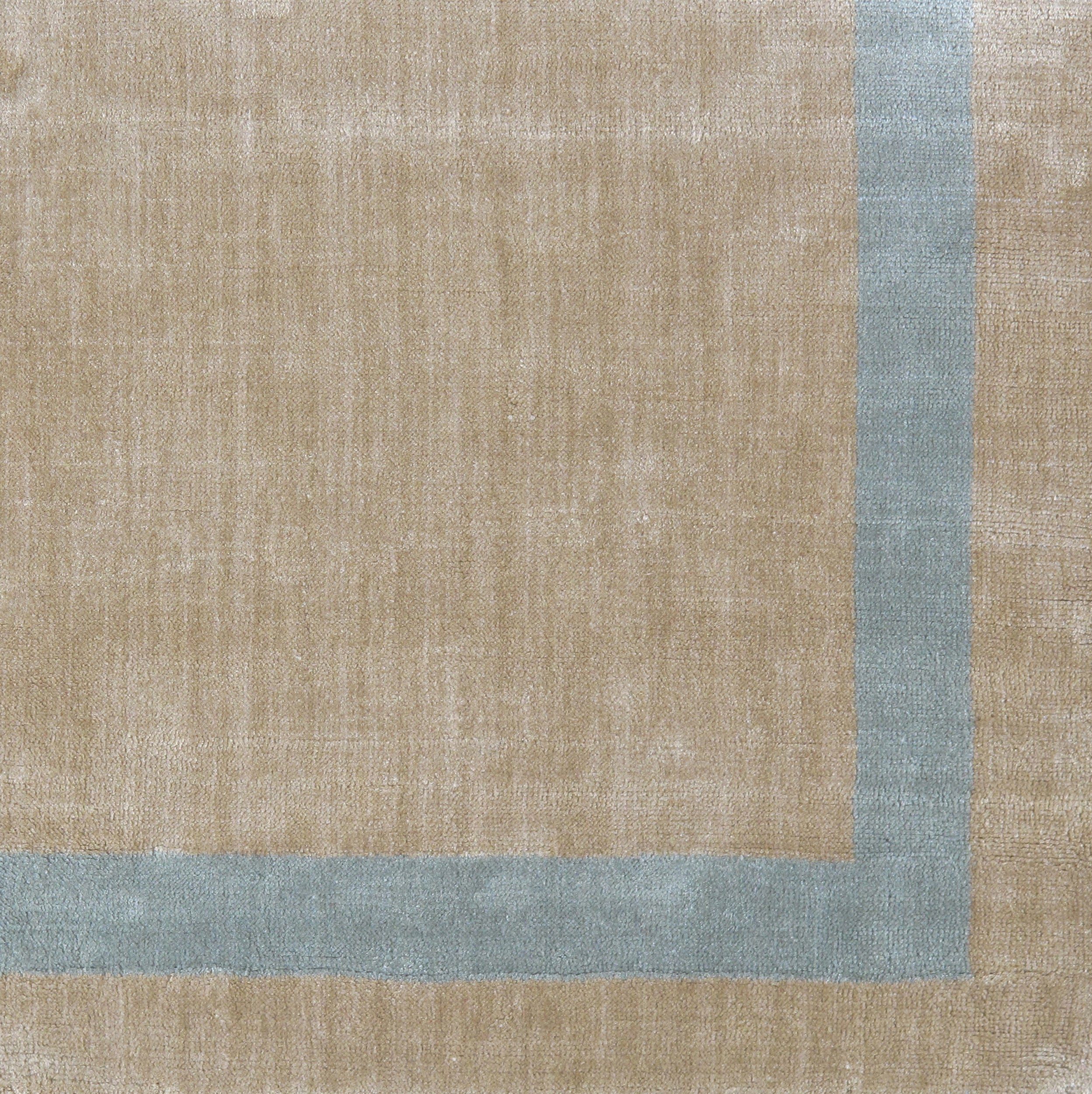 Modern Wool &amp; Silk Rug in The Sand Veil